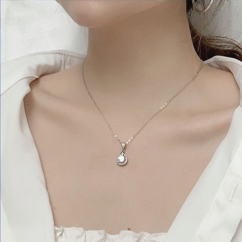 Water Drop Pristine Pendant Moissanite 925 Silver Necklace