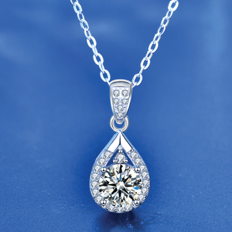Water Drop Pristine Pendant Moissanite 925 Silver Necklace